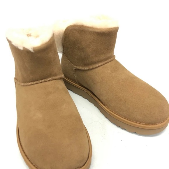 NWB UGG Classic Bling Mini Soft Brown Boot - Size 10 - Picture 3 of 6